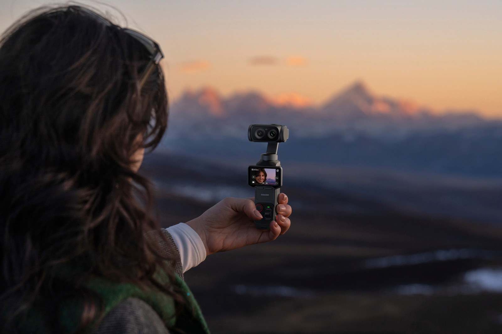 Launch: Insta360 Luna Ultra
