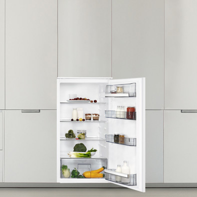 AEG SKB510F1AS is no longer available