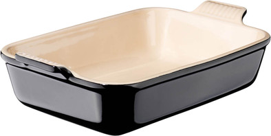 Le Creuset Oven Dish 32cm Black is no longer available