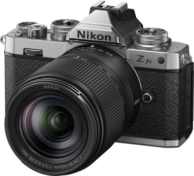 Nikon Z fc + Nikkor Z DX 18-140 VR ist nicht mehr verfügbar