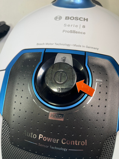 Bosch Serie 8 In'genius ProSilence BGL8SIL5 ist nicht mehr verfügbar