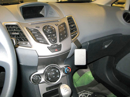 Ford fiesta deals phone mount