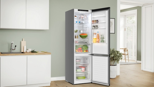 Bosch KGN39OCAF inside