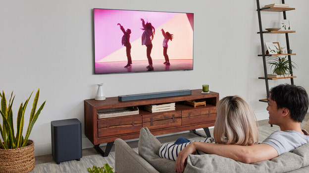 JBL Bar 500 and Bar 300: yes, virtually