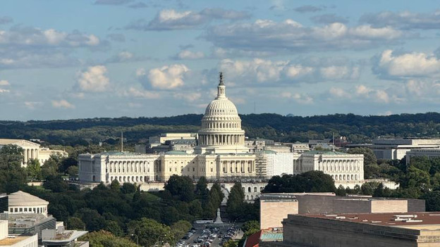 Photo taken with the zoom lens (zoomed in 5 times)