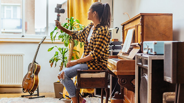 Canon EOS M100 kompakte Systemkamera