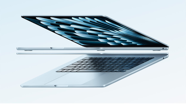 MacBook Air M4 Sky Blue