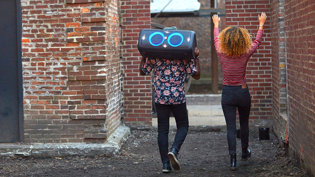 Party-Lautsprecher draußen