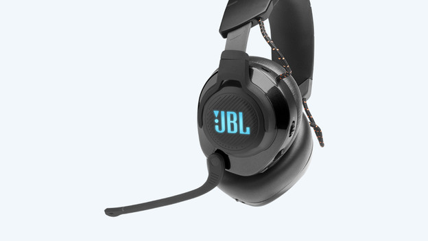 JBL Quantum 610 and 360: wireless via USB-A dongle