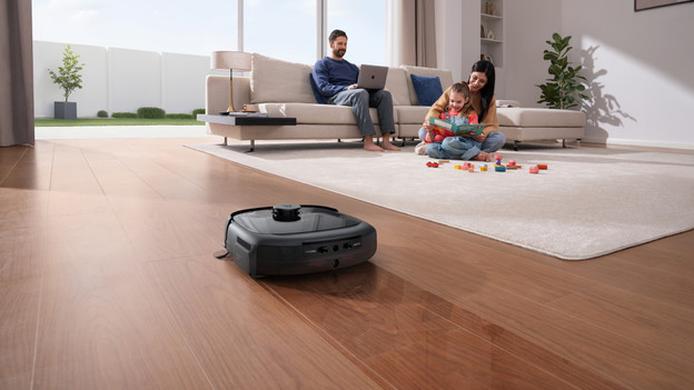 Saugroboter mit rotierendem Wischpad