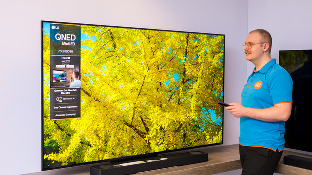 Viewing angle and reflections of the LG QNED866