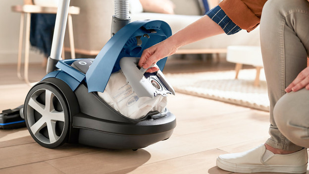 Staubsauger mit Beutel