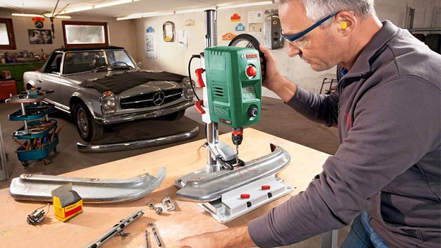 Lots of space for a pillar drill