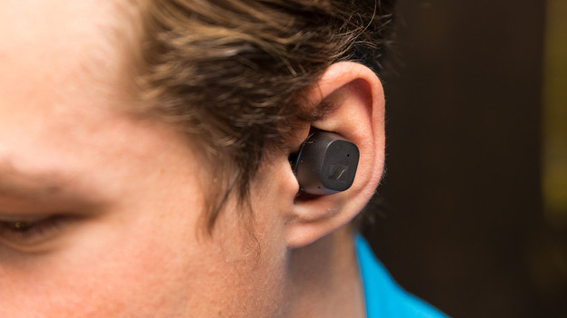 Sennheiser CX True Wireless: medium-sized