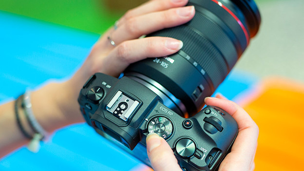 Ich möchte eine spiegellose Kamera für die Sportfotografie