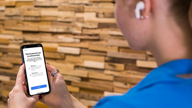 Ear tip fit test AirPods Pro