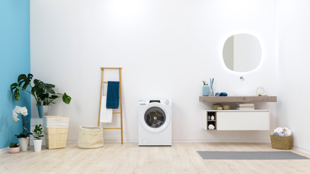 Placement washer dryer combination