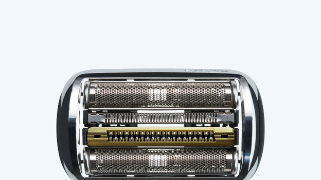 Step 6: replace the shaver head every 1.5 years