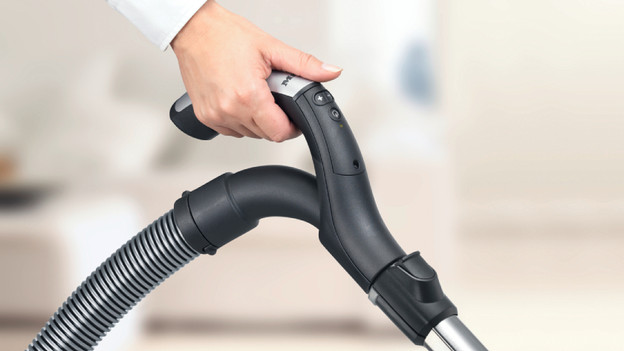 Miele vacuum with comfortable handle