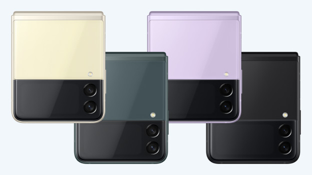 Flip 3: 3300mAh, charge on 15W