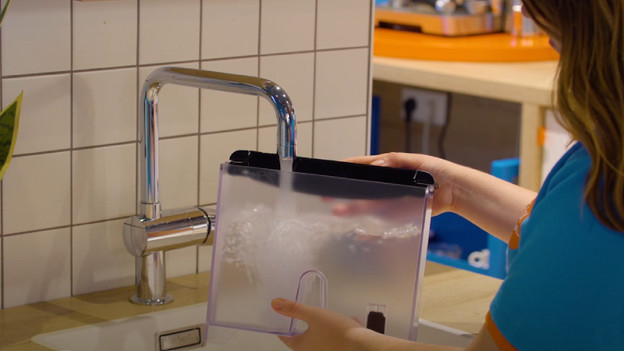 Connect the coffee machine