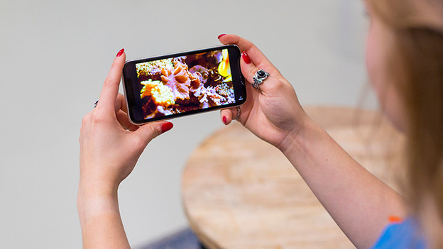 11: A13 Chip von 2019 und 17 Stunden Videos abspielen