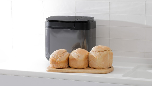 Maschine mit 3 verschiedenen Brotsorten