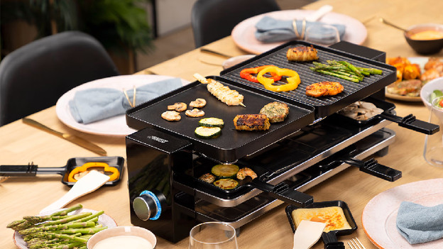 Raclette-Grill mit Kombiplatte