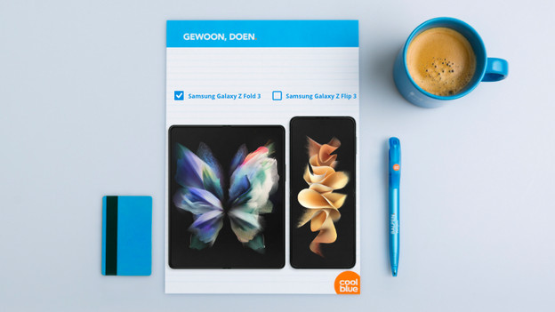 Fold 3: 7.6-inch Quad HD screen, suitable for S Pen