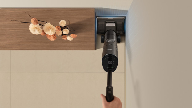 Wie nah wischt der elektrische Bodenwischer an Kanten?