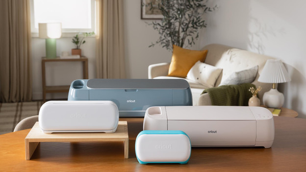 Cricut cutting machines lineup