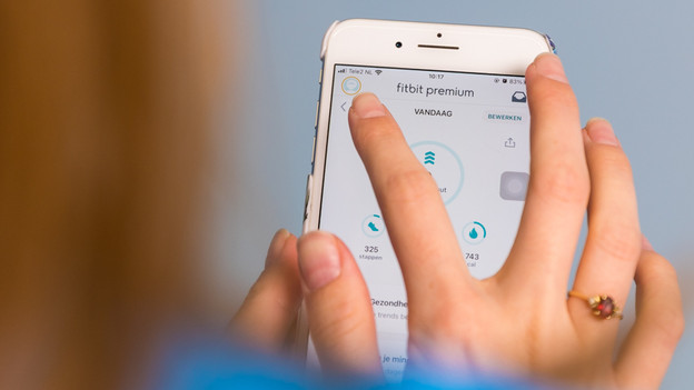 Gehe zu deinem Konto oben links, indem du auf dein Profilbild tippst