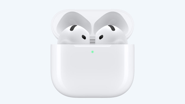 Expert review Apple AirPods 4 Active Noise Cancellation