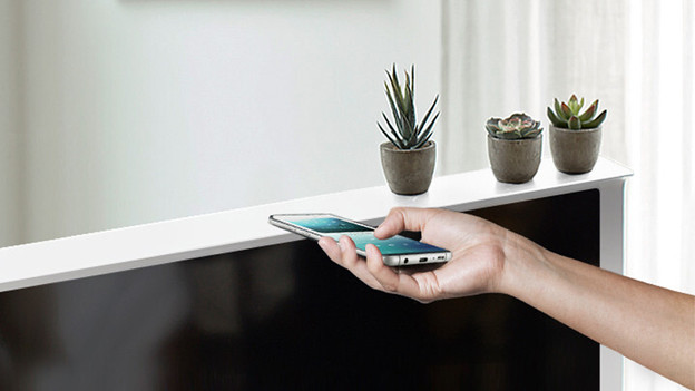 The Serif: Ambient Mode and NFC