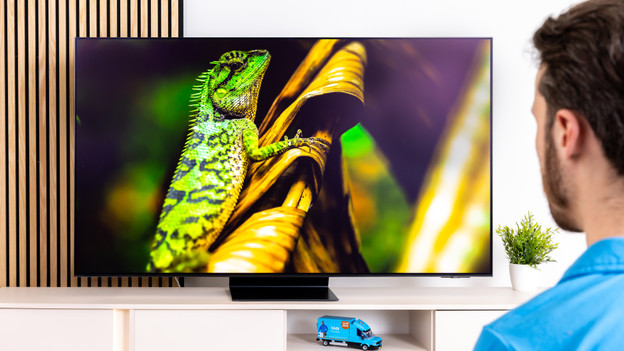 Personalized suggestions of movies and series Samsung Vision AI