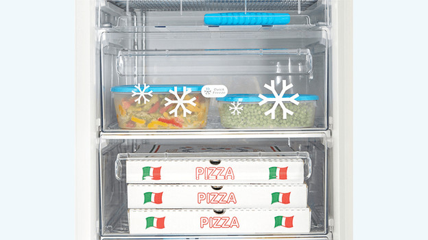 Upright freezer drawers