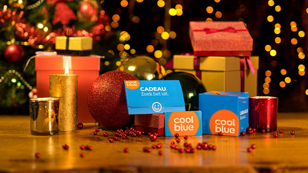 Nice to give with the holidays