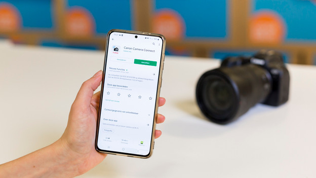 Step 1: download Canon Camera Connect
