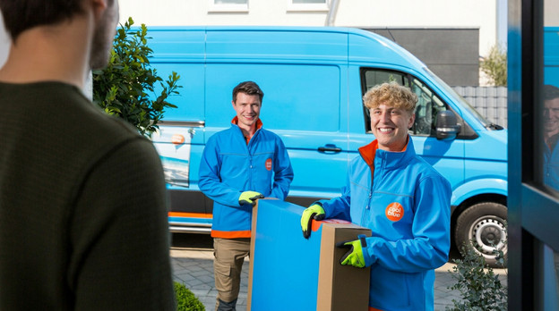 Delivery heroes making customers happy