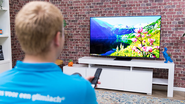 Mini-LED Local Dimming beim TCL C843 Fernseher