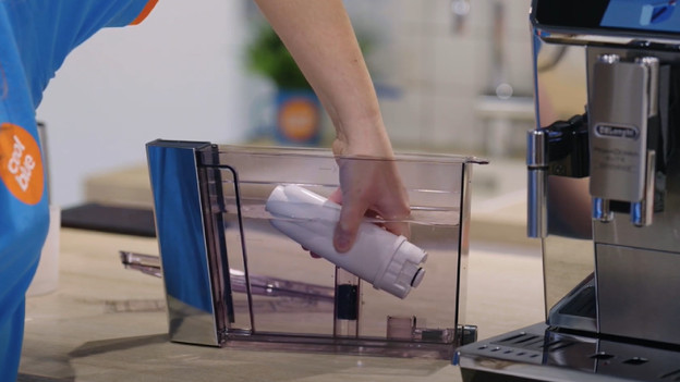 Bereite den Wasserfilter vor