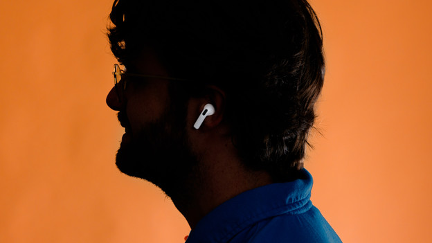 Wearing comfort AirPods 4