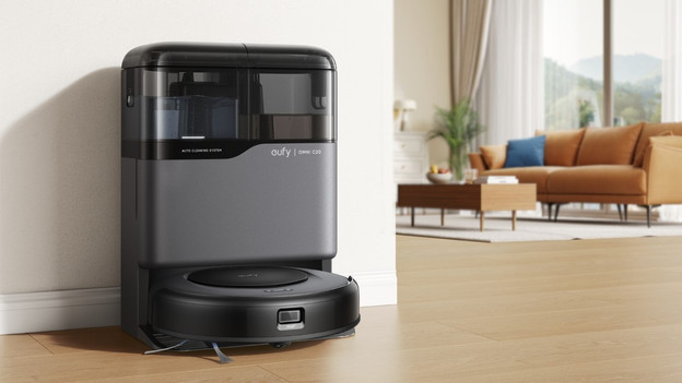 Saugroboter mit automatischer Reinigungsstation