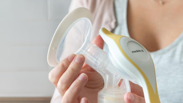 Clean the breast pump