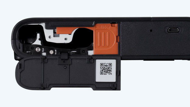 SELPHY SQUARE QX10: thermal sublimation, also on the go