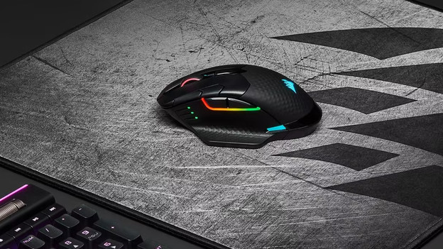 Corsair Maus mit Daumenauflage