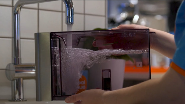 Füll den Wassertank auf