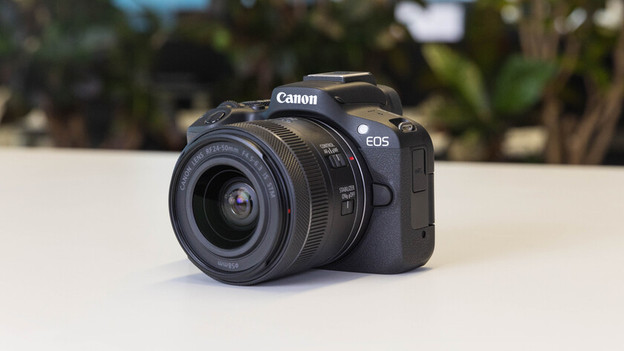 EOS R50: 4K at 30 fps 