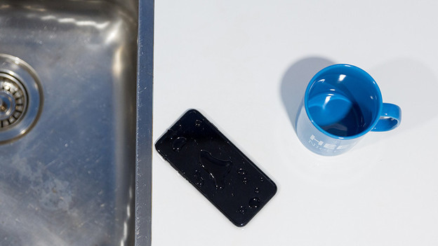 Wasserschadenversicherung für Smartphone