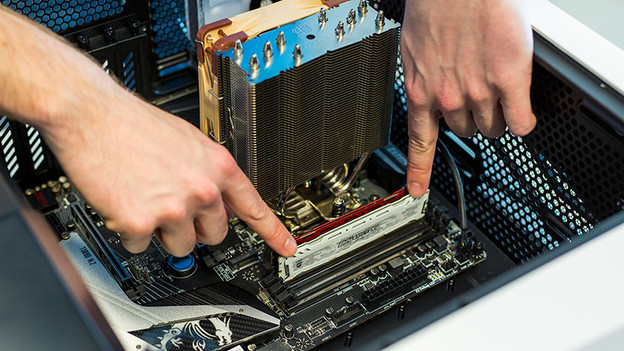 Der Einbau von RAM ist schwieriger als ursprünglich gedacht